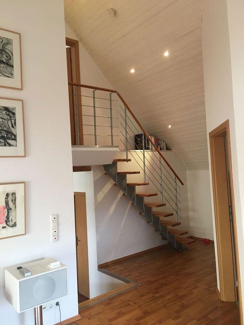 Pronájem bytu 3+1 90 m², Ingelheim am Rhein, Porýní-Falc Pronájem bytu 3+1 90 m², Ingelheim am Rhein, Porýní-Falc