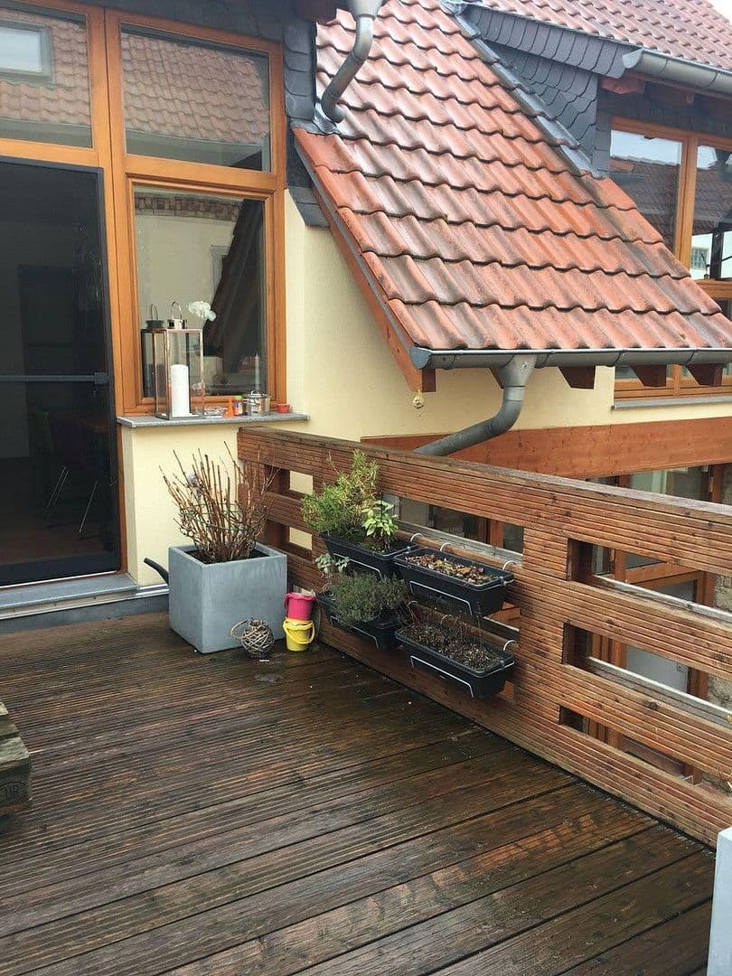 Pronájem bytu 3+1 90 m², Ingelheim am Rhein, Porýní-Falc Pronájem bytu 3+1 90 m², Ingelheim am Rhein, Porýní-Falc