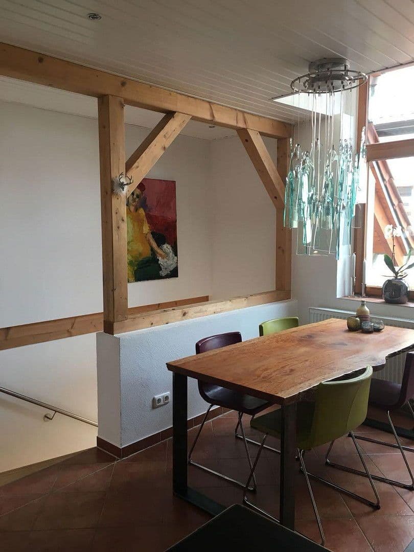 Pronájem bytu 3+1 90 m², Ingelheim am Rhein, Porýní-Falc Pronájem bytu 3+1 90 m², Ingelheim am Rhein, Porýní-Falc