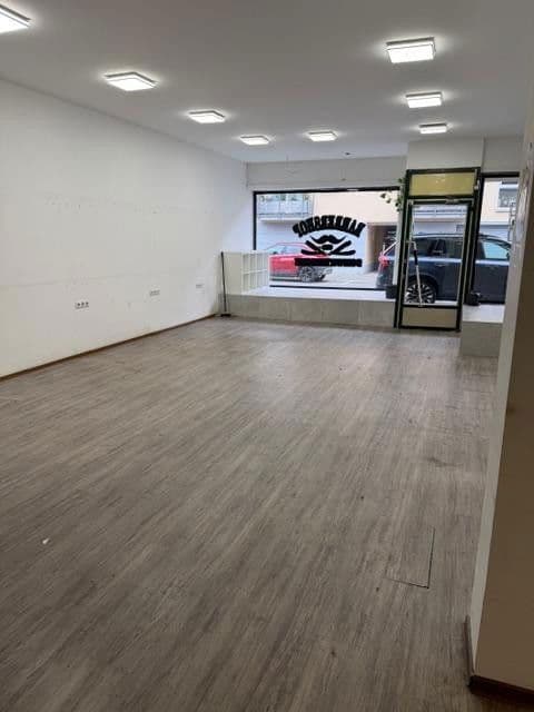 Pronájem nebytového prostoru 50 m², Mannheimerstr.67, Schwetzingen, Bádensko-Württembersko Pronájem nebytového prostoru 50 m², Mannheimerstr.67, Schwetzingen, Bádensko-Württembersko