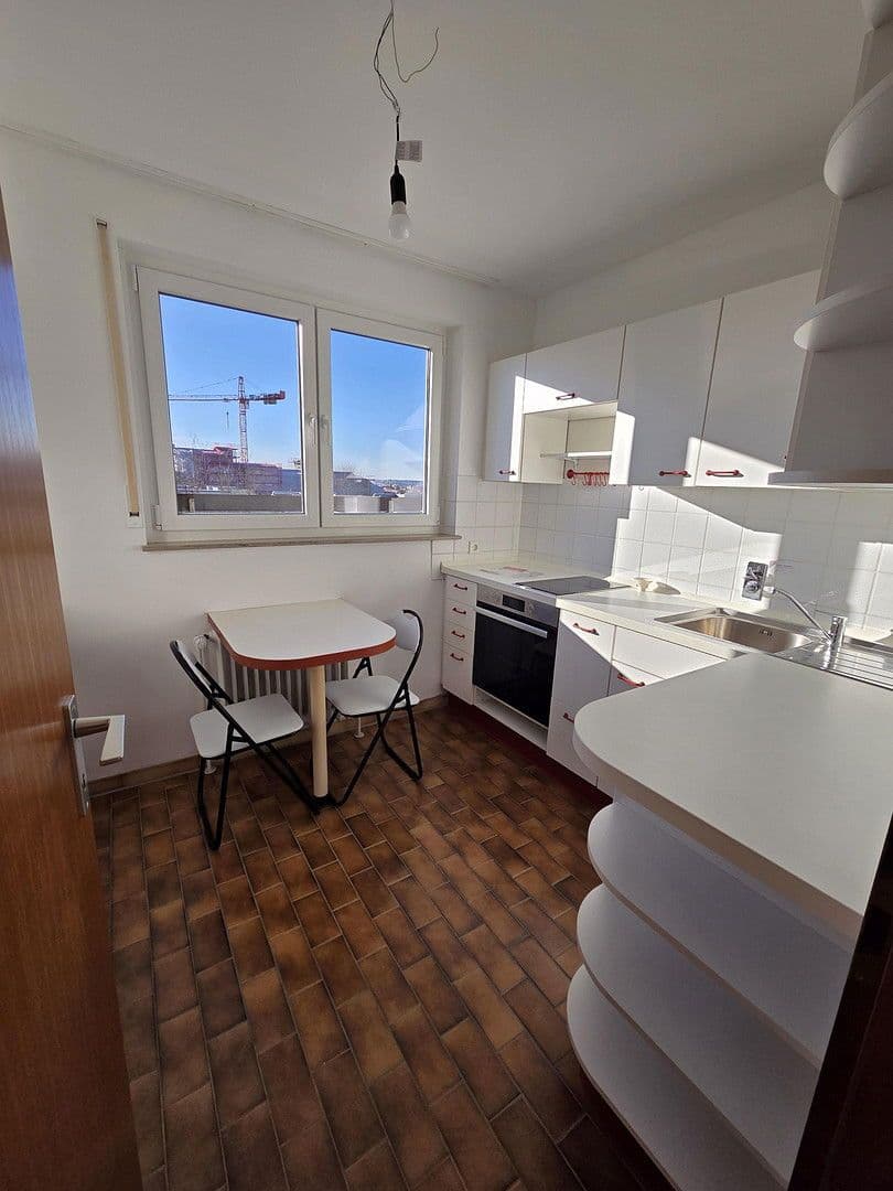 Pronájem bytu 2+kk 75 m², Landauerstrasse 30A, Stuttgart, Bádensko-Württembersko Pronájem bytu 2+kk 75 m², Landauerstrasse 30A, Stuttgart, Bádensko-Württembersko