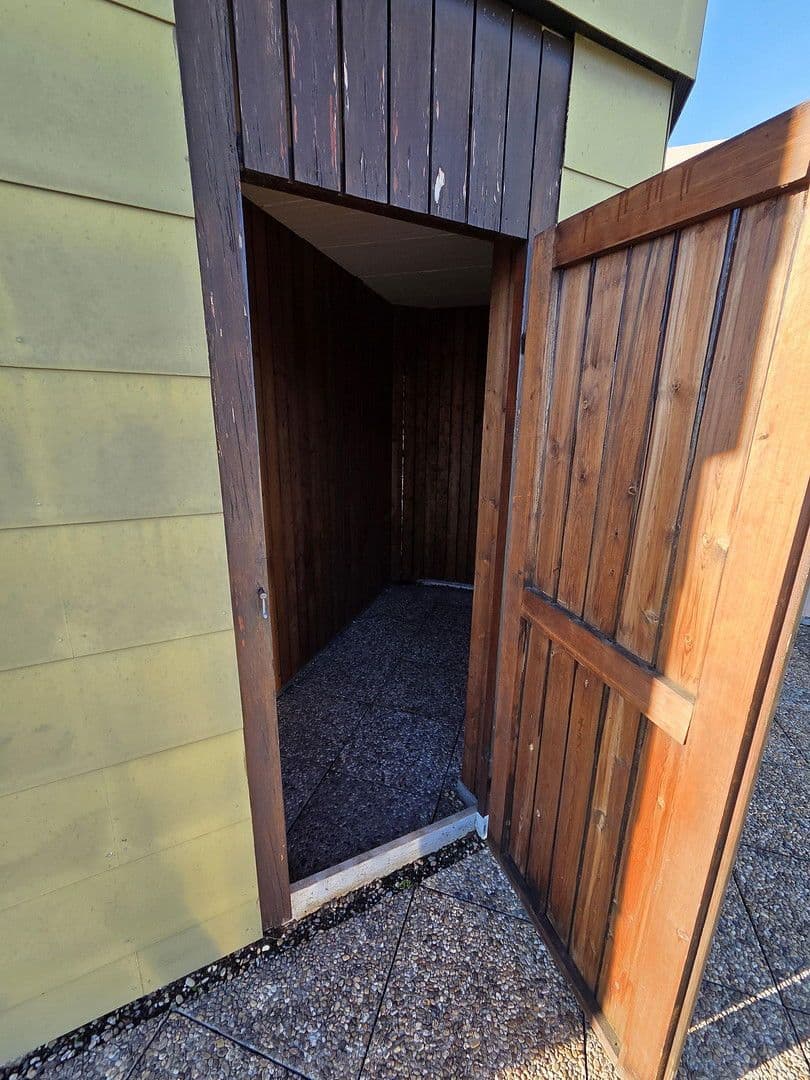 Pronájem bytu 2+kk 75 m², Landauerstrasse 30A, Stuttgart, Bádensko-Württembersko Pronájem bytu 2+kk 75 m², Landauerstrasse 30A, Stuttgart, Bádensko-Württembersko