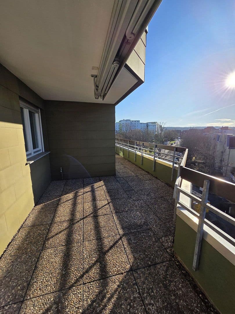 Pronájem bytu 2+kk 75 m², Landauerstrasse 30A, Stuttgart, Bádensko-Württembersko Pronájem bytu 2+kk 75 m², Landauerstrasse 30A, Stuttgart, Bádensko-Württembersko