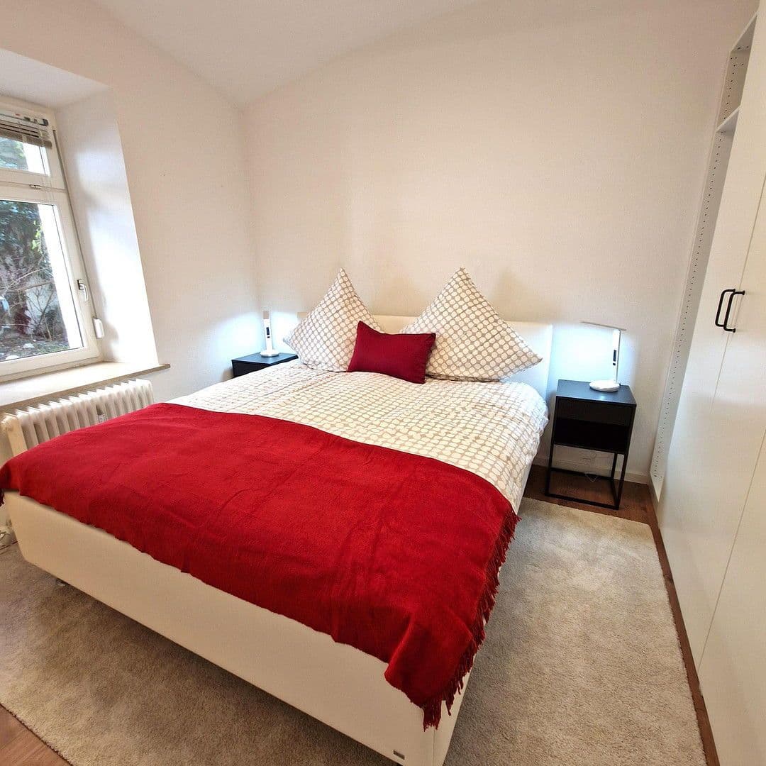 Pronájem bytu 2+kk 65 m², Liebigstr., München, Bavorsko Pronájem bytu 2+kk 65 m², Liebigstr., München, Bavorsko