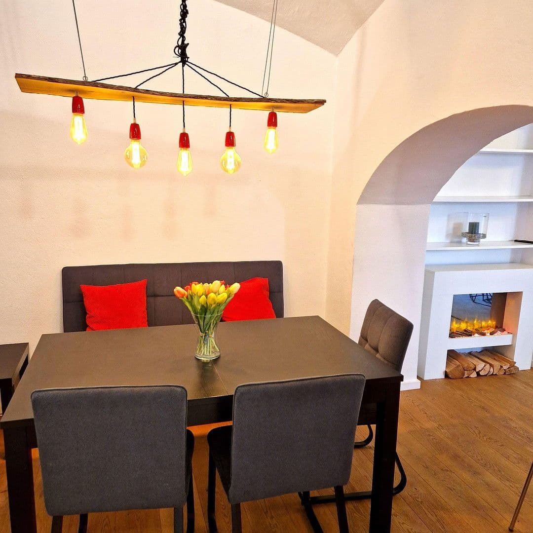 Pronájem bytu 2+kk 65 m², Liebigstr., München, Bavorsko Pronájem bytu 2+kk 65 m², Liebigstr., München, Bavorsko