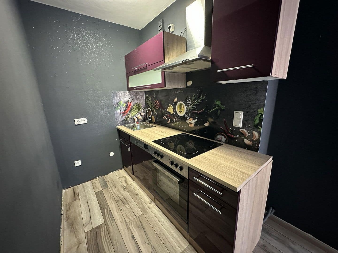 Prodej bytu 1+1 35 m², Angererstraße 4, München - Schwabing-West, Bavorsko Prodej bytu 1+1 35 m², Angererstraße 4, München - Schwabing-West, Bavorsko