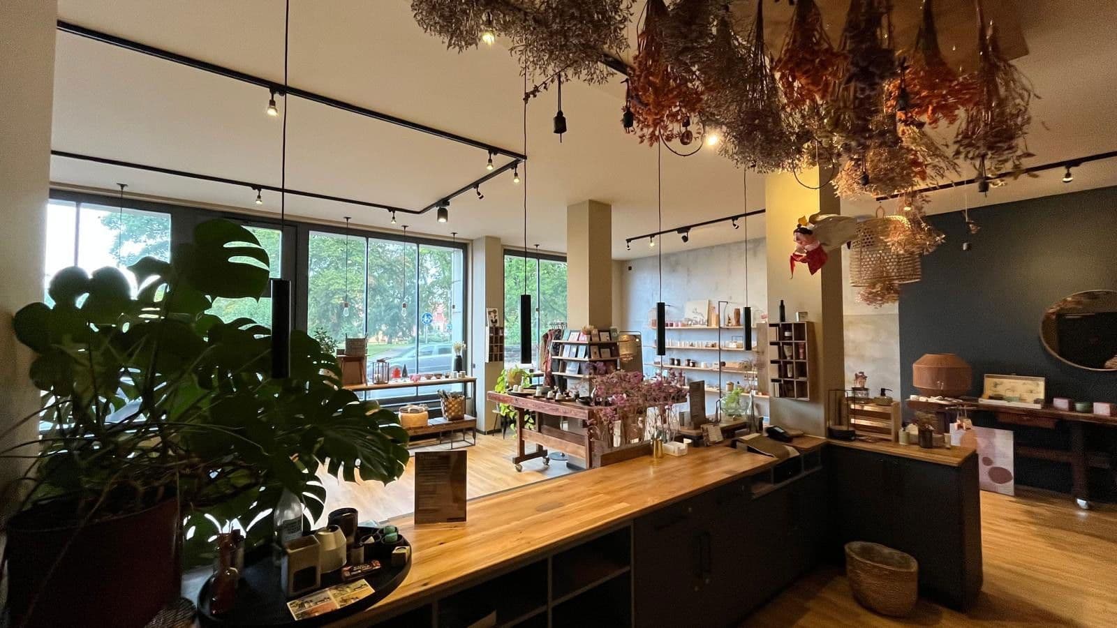 Pronájem bytu 5+1 155 m², Friedrich Ebert Strasse, Eisenberg, Durynsko Pronájem bytu 5+1 155 m², Friedrich Ebert Strasse, Eisenberg, Durynsko