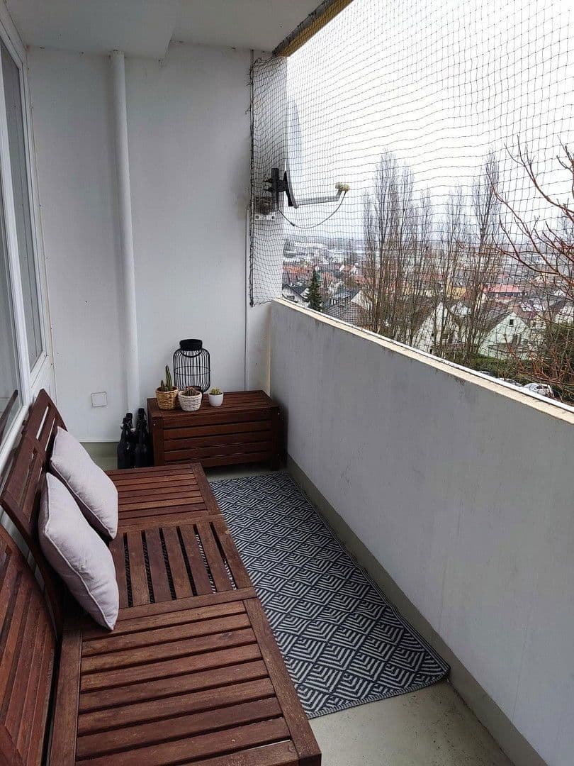 Prodej bytu 1+1 45 m², Geisenheim, Hessen Prodej bytu 1+1 45 m², Geisenheim, Hessen