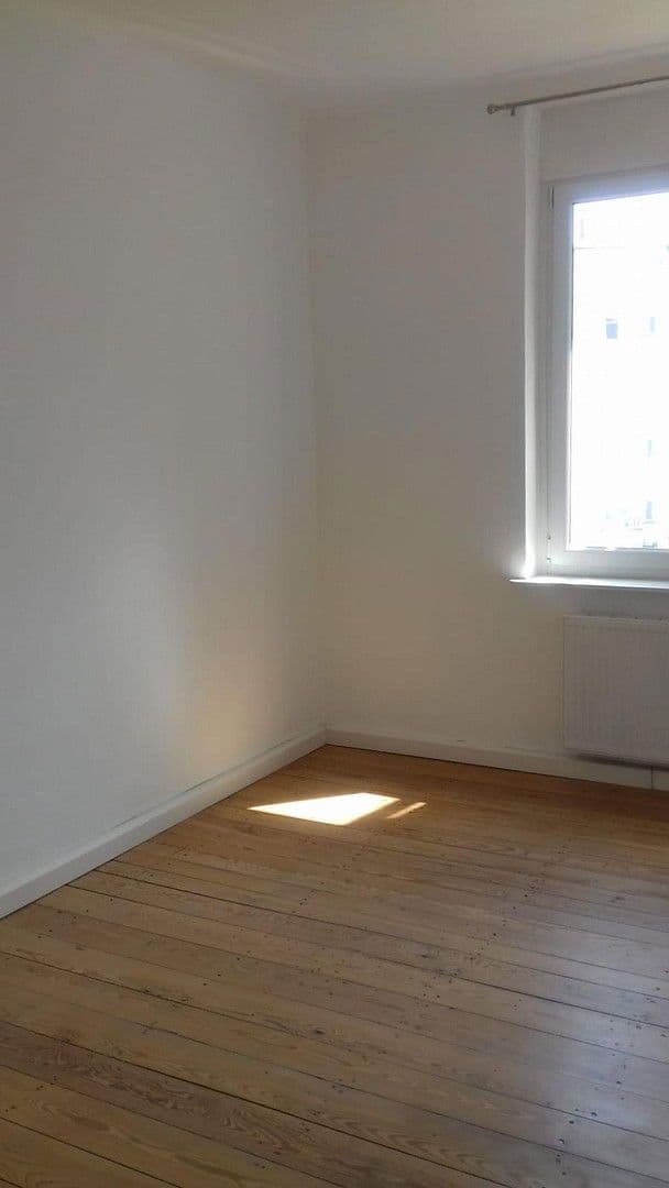 Pronájem bytu 3+1 80 m², Bertholdstraße 14, Pforzheim, Bádensko-Württembersko Pronájem bytu 3+1 80 m², Bertholdstraße 14, Pforzheim, Bádensko-Württembersko