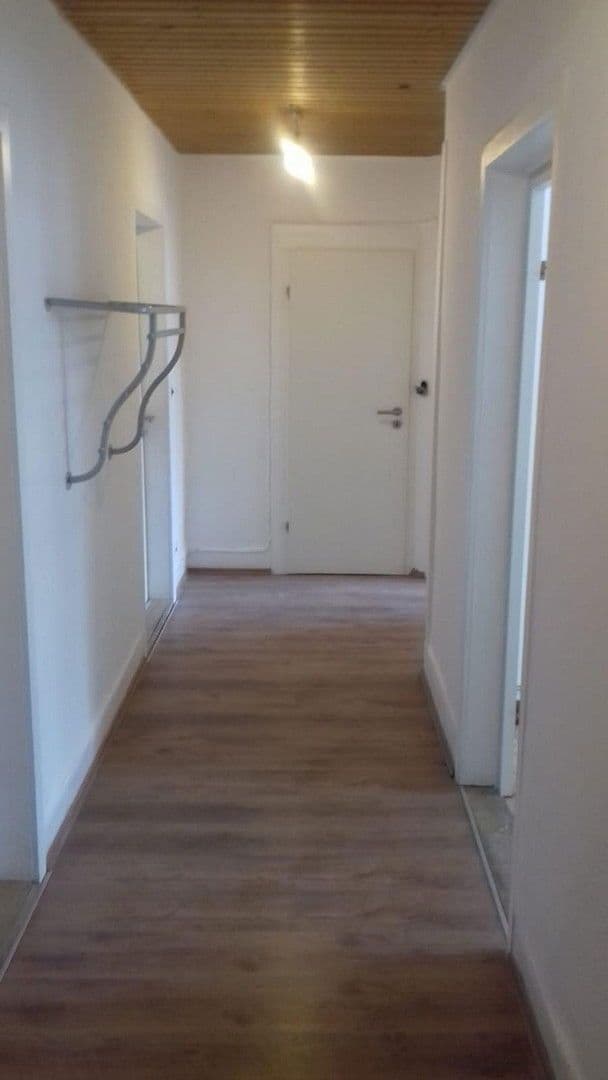 Pronájem bytu 3+1 80 m², Bertholdstraße 14, Pforzheim, Bádensko-Württembersko Pronájem bytu 3+1 80 m², Bertholdstraße 14, Pforzheim, Bádensko-Württembersko