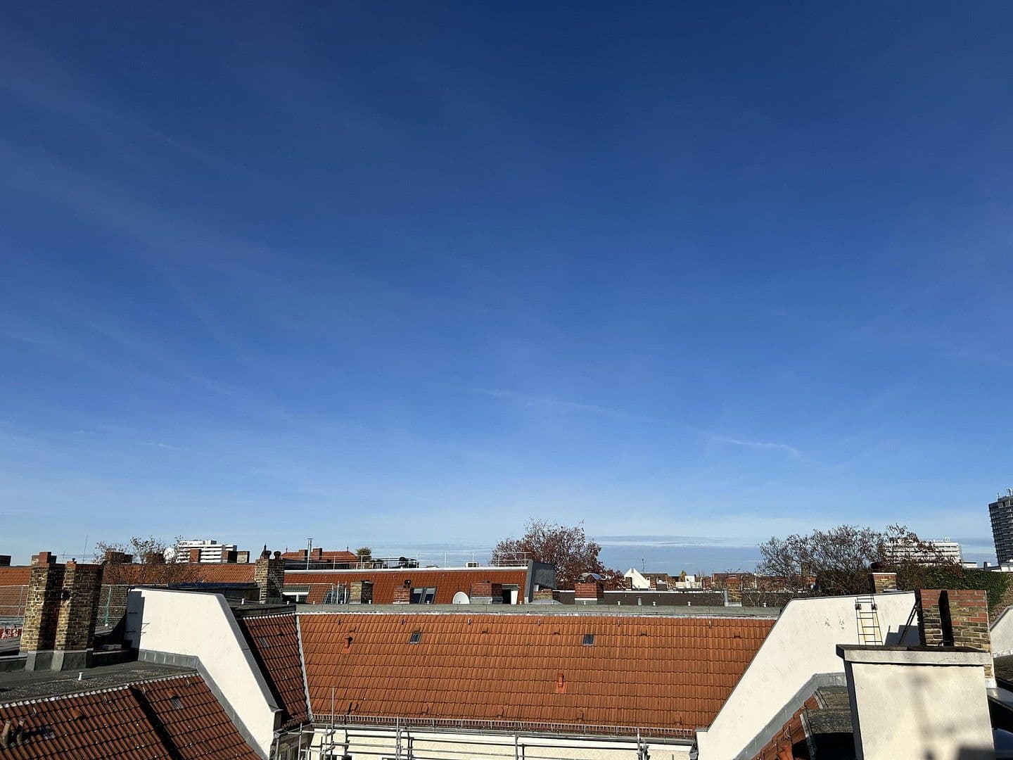 Pronájem bytu 3+1 108 m², Pestalozzistrasse 10, Berlin, Berlín Pronájem bytu 3+1 108 m², Pestalozzistrasse 10, Berlin, Berlín