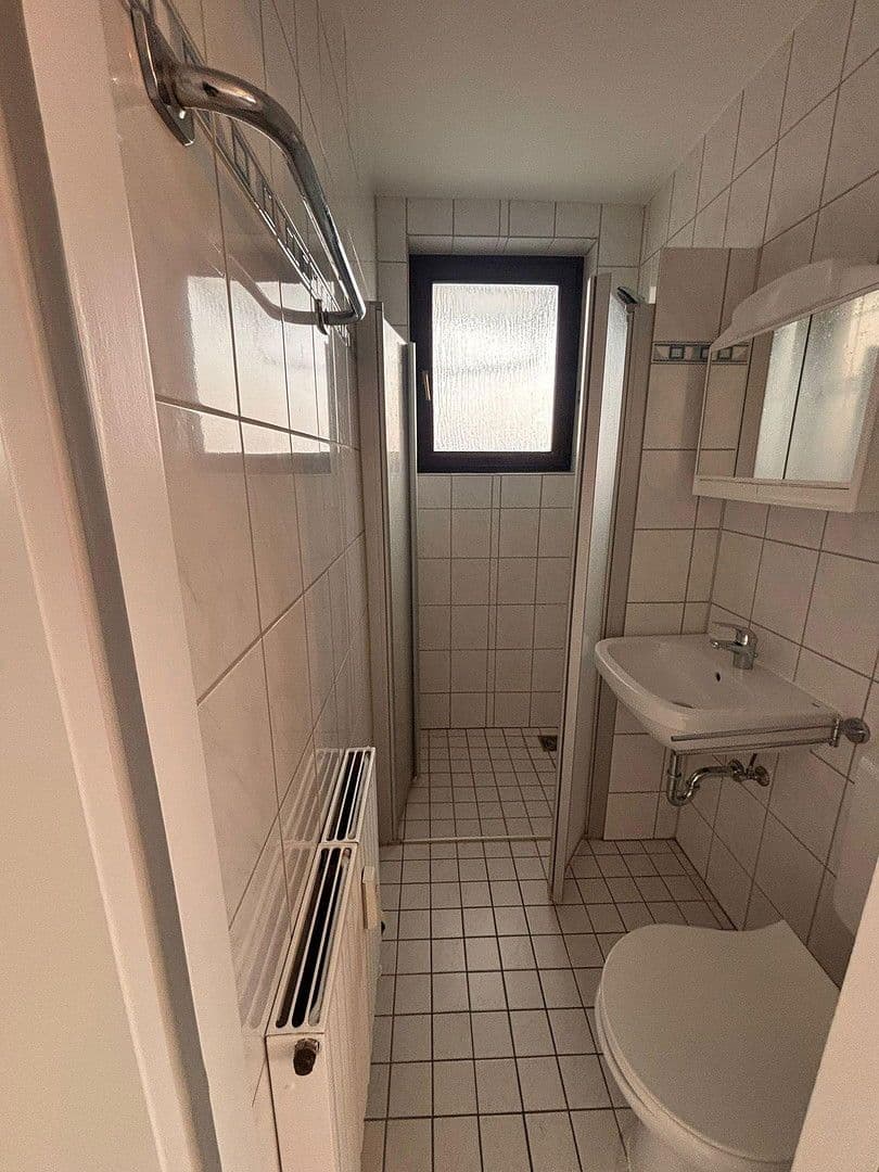 Pronájem bytu 1+1 23 m², Frankfurt, Hessen Pronájem bytu 1+1 23 m², Frankfurt, Hessen