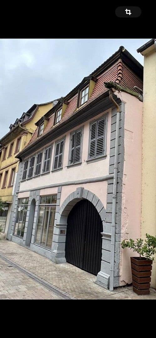 Pronájem nebytového prostoru 116 m², Neustadt an der Weinstraße, Porýní-Falc Pronájem nebytového prostoru 116 m², Neustadt an der Weinstraße, Porýní-Falc