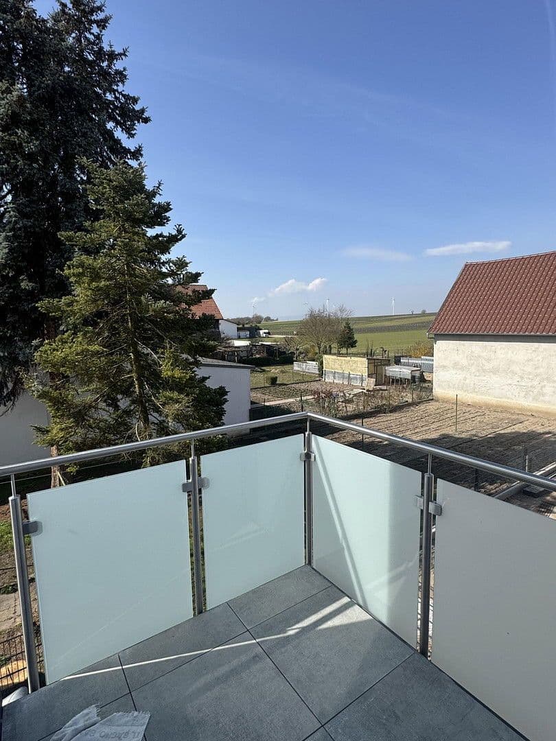 Pronájem bytu 3+1 93 m², Breitenweg 1A, Römerberg, Porýní-Falc Pronájem bytu 3+1 93 m², Breitenweg 1A, Römerberg, Porýní-Falc