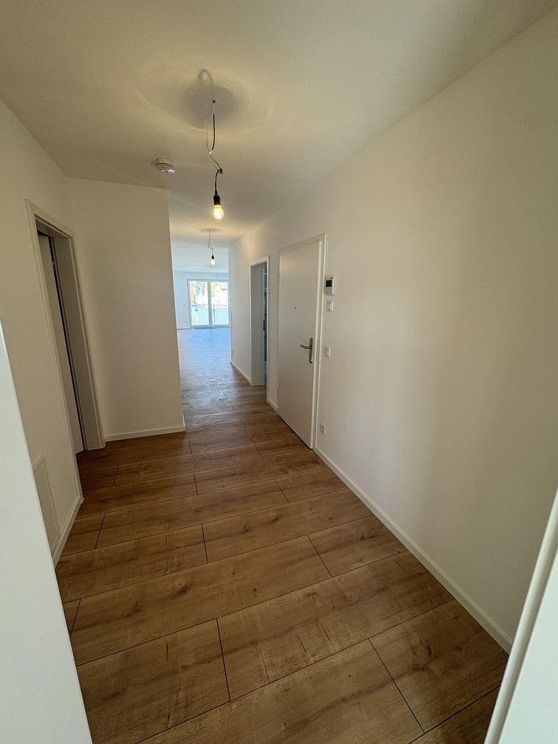 Pronájem bytu 3+1 93 m², Breitenweg 1A, Römerberg, Porýní-Falc Pronájem bytu 3+1 93 m², Breitenweg 1A, Römerberg, Porýní-Falc