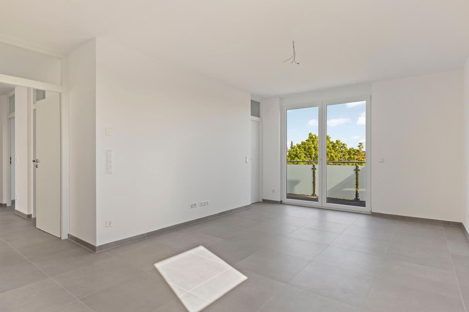 Pronájem bytu 3+1 140 m², Kellereistr 4, Bockenheim an der Weinstraße, Porýní-Falc Pronájem bytu 3+1 140 m², Kellereistr 4, Bockenheim an der Weinstraße, Porýní-Falc