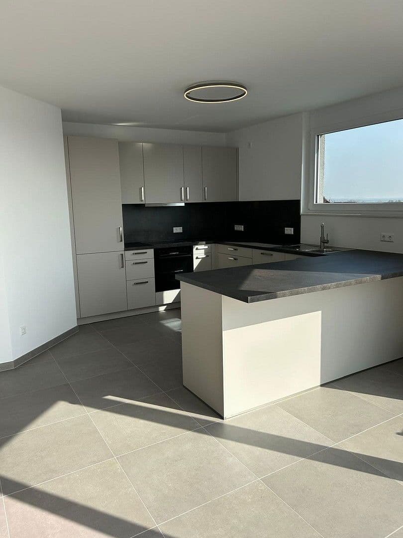 Pronájem bytu 3+1 140 m², Kellereistr 4, Bockenheim an der Weinstraße, Porýní-Falc Pronájem bytu 3+1 140 m², Kellereistr 4, Bockenheim an der Weinstraße, Porýní-Falc