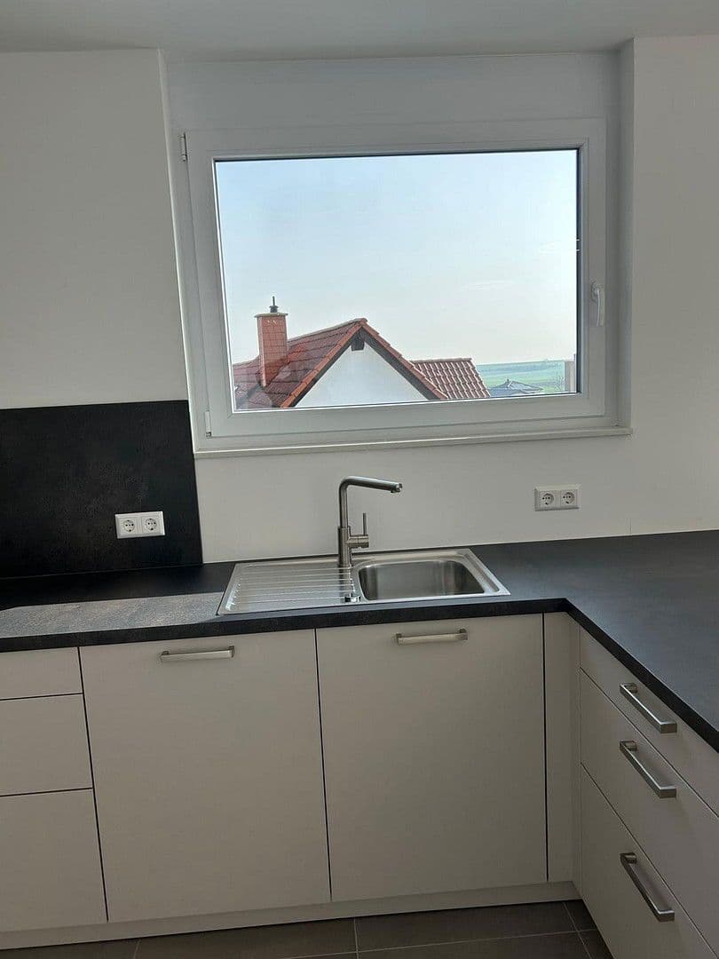 Pronájem bytu 3+1 140 m², Kellereistr 4, Bockenheim an der Weinstraße, Porýní-Falc Pronájem bytu 3+1 140 m², Kellereistr 4, Bockenheim an der Weinstraße, Porýní-Falc