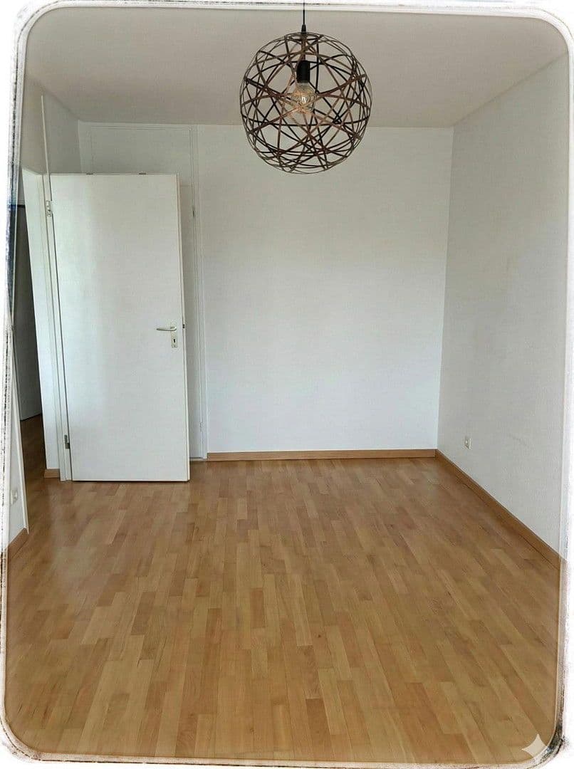 Pronájem bytu 2+1 54 m², Am hohen Stein 20, Wiesbaden, Hessen Pronájem bytu 2+1 54 m², Am hohen Stein 20, Wiesbaden, Hessen