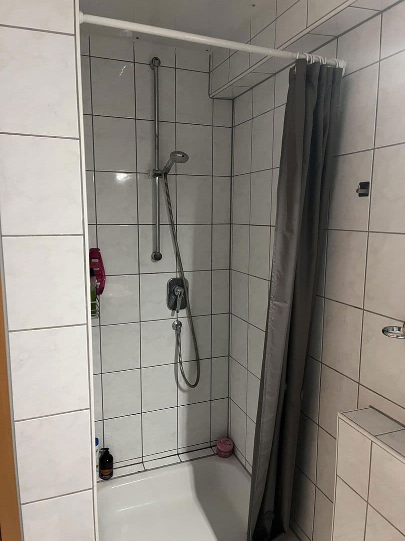 Prodej bytu 2+1 65 m², Wildberg, Bádensko-Württembersko Prodej bytu 2+1 65 m², Wildberg, Bádensko-Württembersko