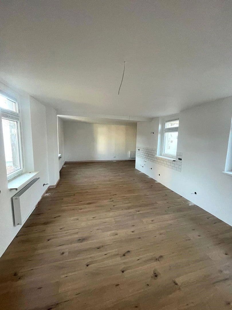 Pronájem bytu 1+1 60 m², Wielandstraße 6, Apolda, Durynsko Pronájem bytu 1+1 60 m², Wielandstraße 6, Apolda, Durynsko