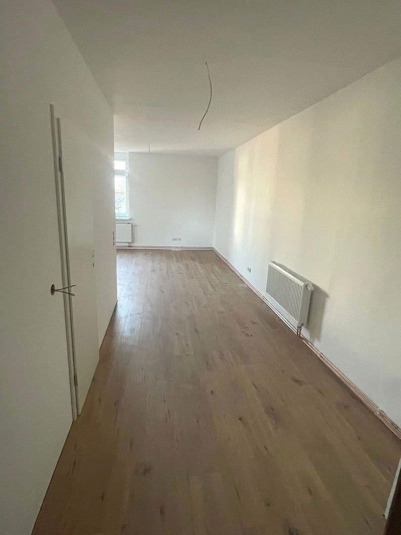 Pronájem bytu 1+1 60 m², Wielandstraße 6, Apolda, Durynsko Pronájem bytu 1+1 60 m², Wielandstraße 6, Apolda, Durynsko