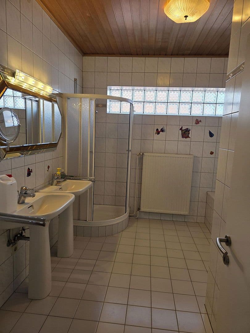 Prodej domu 260 m², pozemek 3.365 m², Deutsch Gerisdorf, Hradsko Prodej domu 260 m², pozemek 3.365 m², Deutsch Gerisdorf, Hradsko