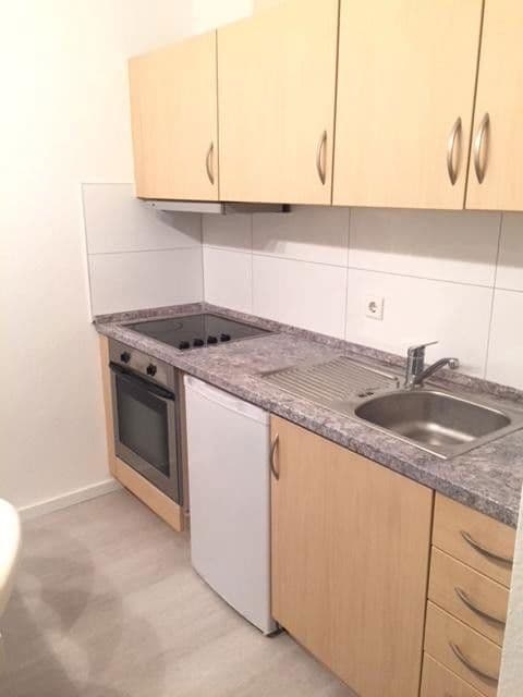 Prodej bytu 1+1 28 m², Benzenbergstr. 51, Düsseldorf, Severní Porýní-Vestfálsko Prodej bytu 1+1 28 m², Benzenbergstr. 51, Düsseldorf, Severní Porýní-Vestfálsko