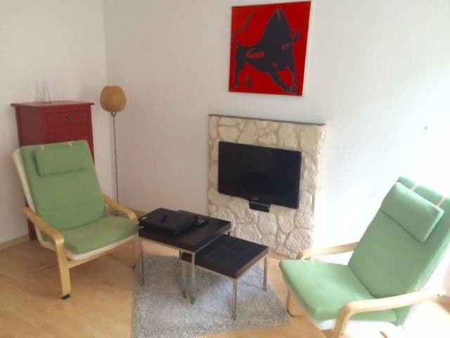 Prodej bytu 1+1 28 m², Benzenbergstr. 51, Düsseldorf, Severní Porýní-Vestfálsko Prodej bytu 1+1 28 m², Benzenbergstr. 51, Düsseldorf, Severní Porýní-Vestfálsko