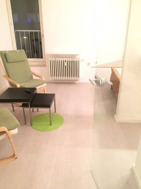 Prodej bytu 1+1 28 m², Benzenbergstr. 51, Düsseldorf, Severní Porýní-Vestfálsko Prodej bytu 1+1 28 m², Benzenbergstr. 51, Düsseldorf, Severní Porýní-Vestfálsko