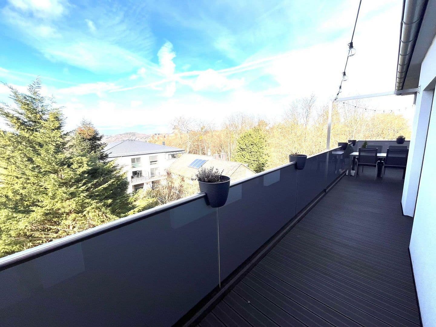 Pronájem bytu 3+kk 93 m², Nideggen, Severní Porýní-Vestfálsko Pronájem bytu 3+kk 93 m², Nideggen, Severní Porýní-Vestfálsko