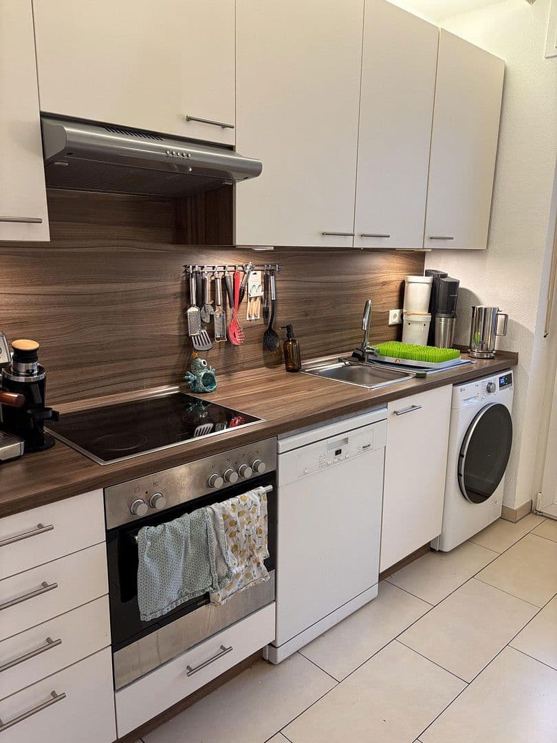 Pronájem bytu 4+1 85 m², Aschaffenburg, Bavorsko Pronájem bytu 4+1 85 m², Aschaffenburg, Bavorsko