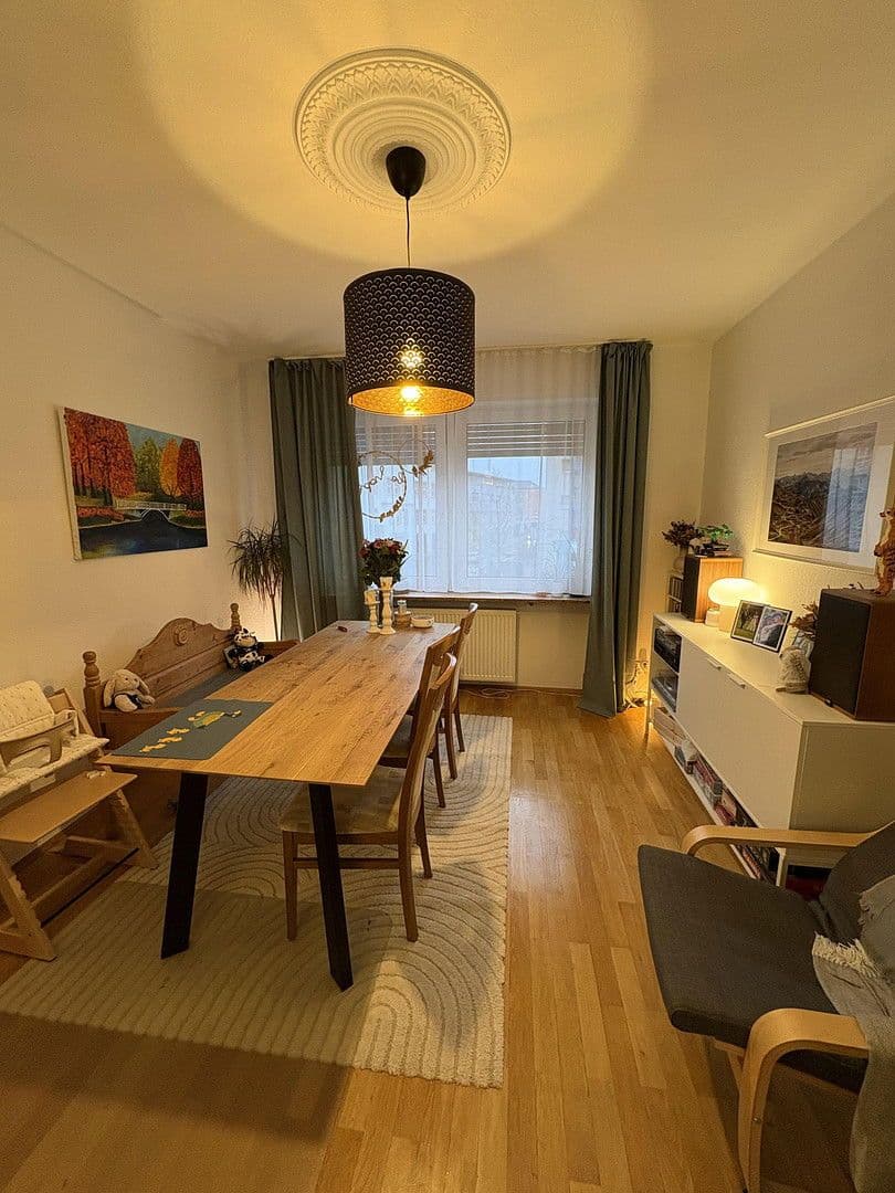 Pronájem bytu 4+1 85 m², Aschaffenburg, Bavorsko Pronájem bytu 4+1 85 m², Aschaffenburg, Bavorsko