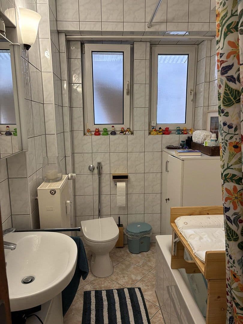 Pronájem bytu 4+1 85 m², Aschaffenburg, Bavorsko Pronájem bytu 4+1 85 m², Aschaffenburg, Bavorsko