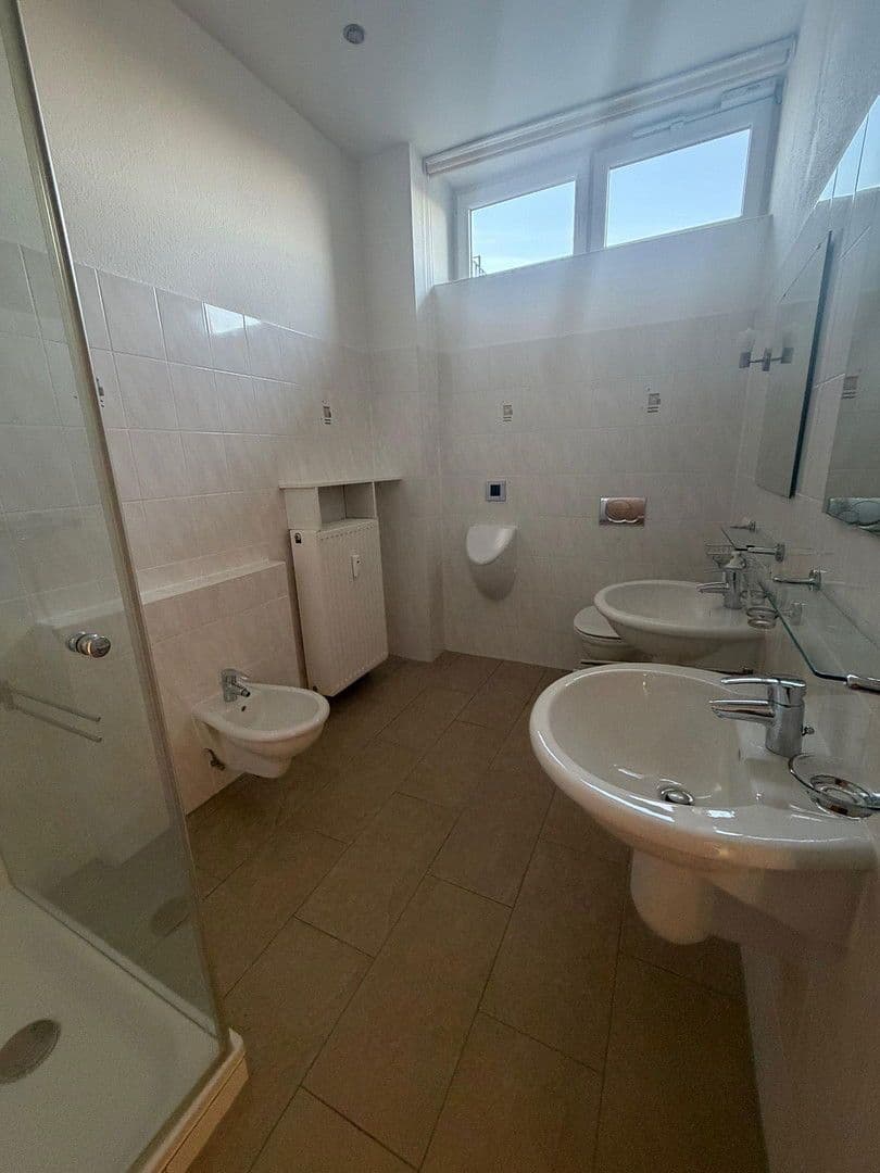 Pronájem bytu 3+1 95 m², Hambacherstr 21, Neustadt, Porýní-Falc Pronájem bytu 3+1 95 m², Hambacherstr 21, Neustadt, Porýní-Falc