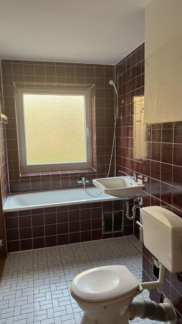 Prodej bytu 4+1 85 m², Bergkammstraße 4, Hannover, Dolní Sasko Prodej bytu 4+1 85 m², Bergkammstraße 4, Hannover, Dolní Sasko