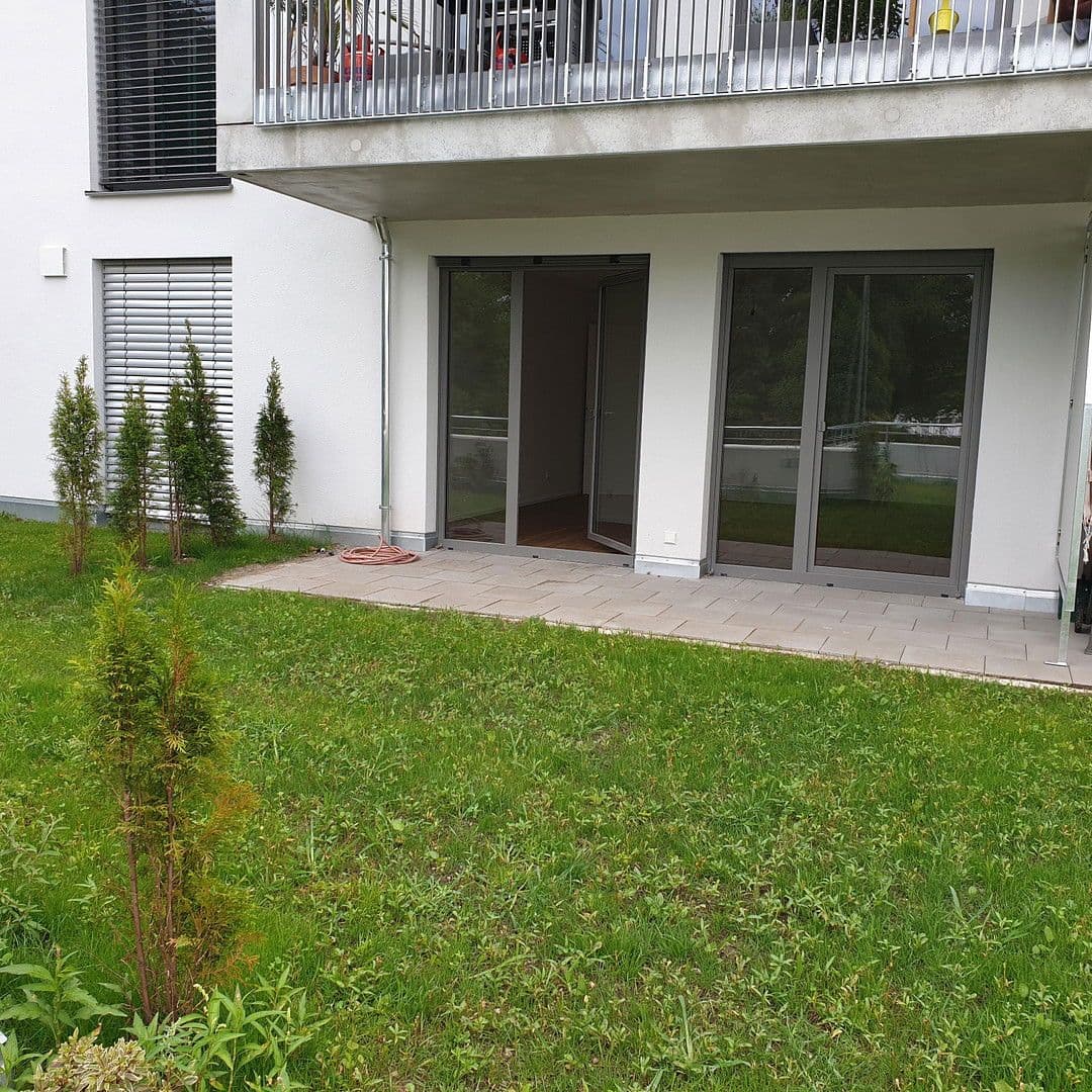 Pronájem bytu 3+1 82 m², Georg-Huber-Str. 14, Zorneding, Ortsteil Pöring, Bavorsko Pronájem bytu 3+1 82 m², Georg-Huber-Str. 14, Zorneding, Ortsteil Pöring, Bavorsko