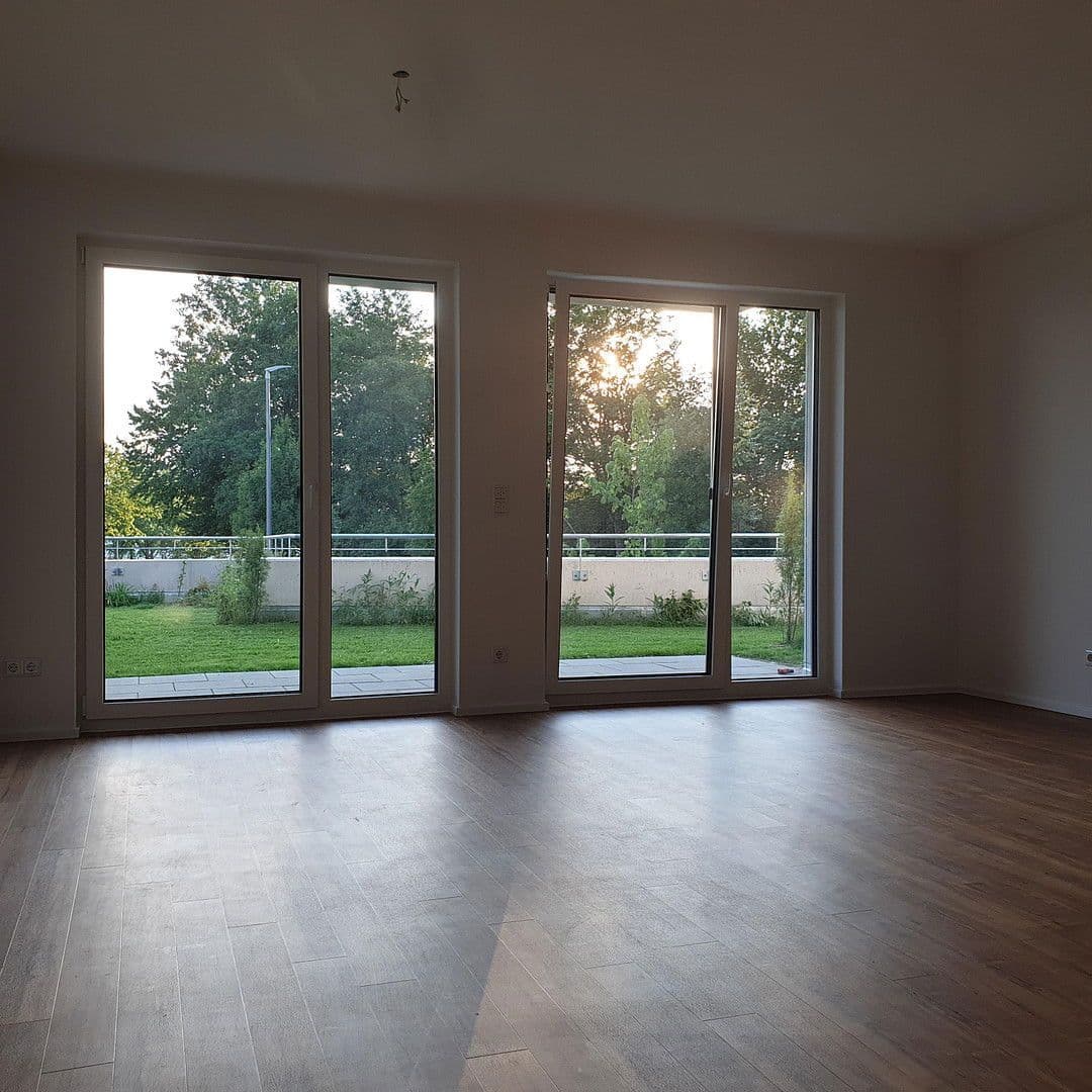 Pronájem bytu 3+1 82 m², Georg-Huber-Str. 14, Zorneding, Ortsteil Pöring, Bavorsko Pronájem bytu 3+1 82 m², Georg-Huber-Str. 14, Zorneding, Ortsteil Pöring, Bavorsko
