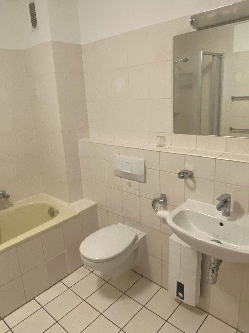 Prodej domu 112 m², pozemek 192 m², Maria-Montessori-Straße 8, Monheim am Rhein, Severní Porýní-Vestfálsko Prodej domu 112 m², pozemek 192 m², Maria-Montessori-Straße 8, Monheim am Rhein, Severní Porýní-Vestfálsko