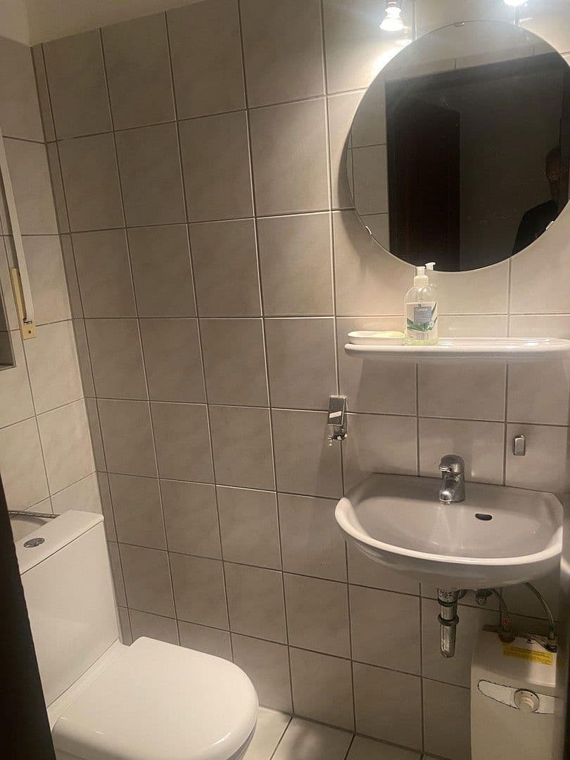 Prodej domu 112 m², pozemek 192 m², Maria-Montessori-Straße 8, Monheim am Rhein, Severní Porýní-Vestfálsko Prodej domu 112 m², pozemek 192 m², Maria-Montessori-Straße 8, Monheim am Rhein, Severní Porýní-Vestfálsko