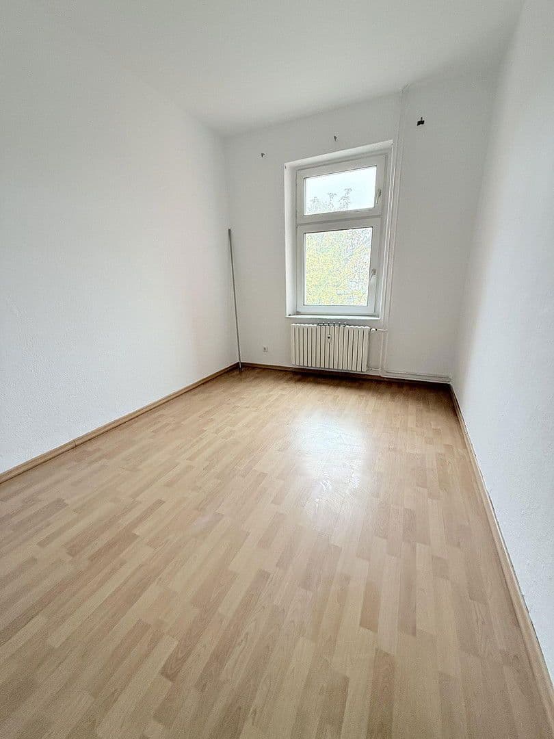 Pronájem bytu 3+1 87 m², Essen, Severní Porýní-Vestfálsko Pronájem bytu 3+1 87 m², Essen, Severní Porýní-Vestfálsko