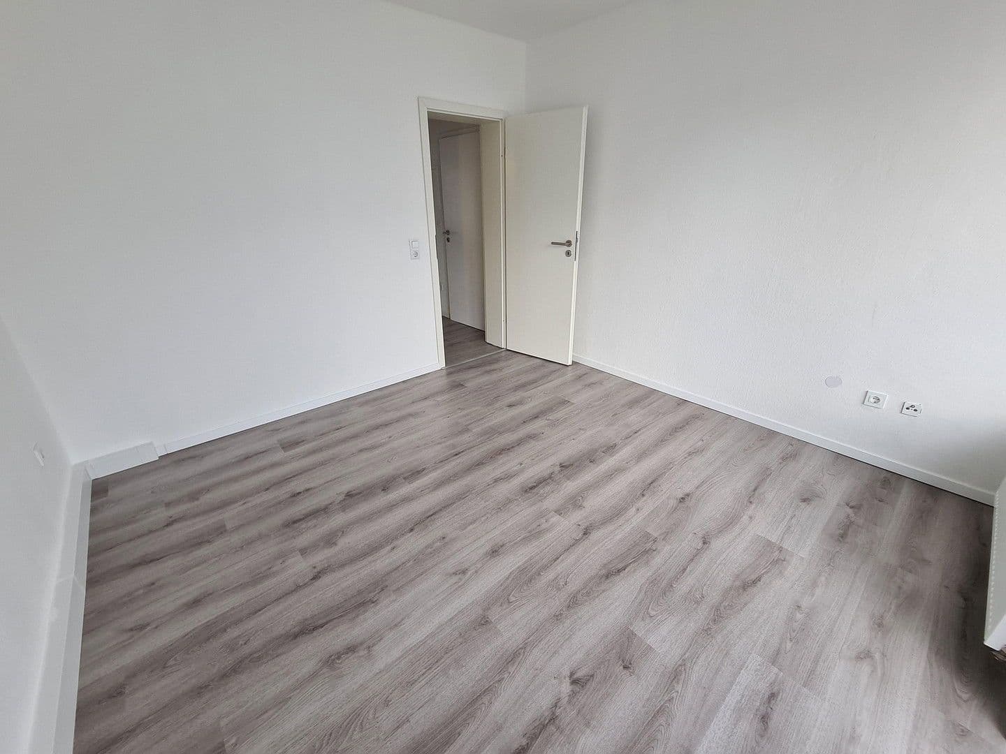 Pronájem bytu 1+kk 31 m², Dortmund, Severní Porýní-Vestfálsko Pronájem bytu 1+kk 31 m², Dortmund, Severní Porýní-Vestfálsko