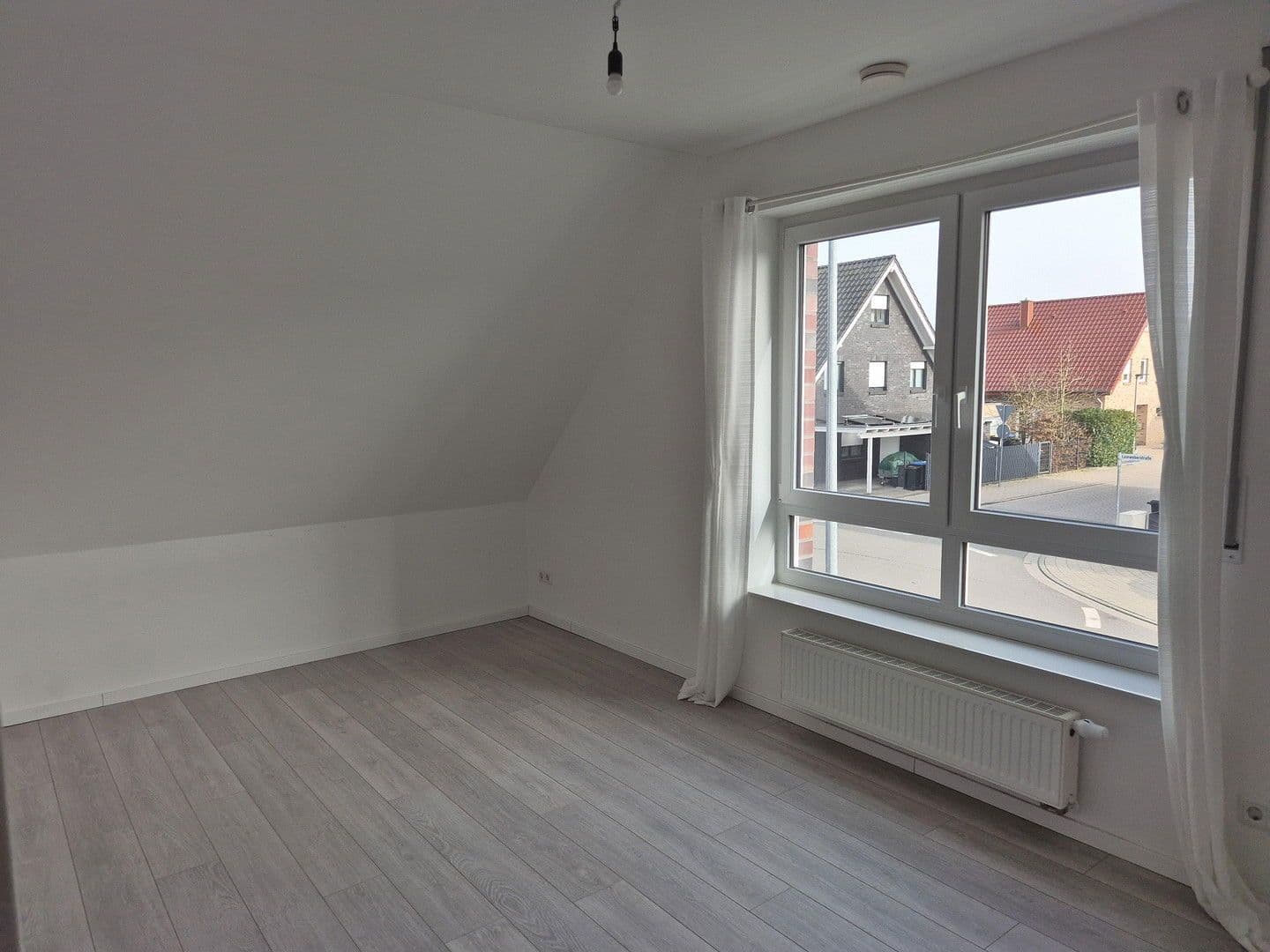 Prodej domu 134 m², pozemek 280 m², Greven, Severní Porýní-Vestfálsko Prodej domu 134 m², pozemek 280 m², Greven, Severní Porýní-Vestfálsko