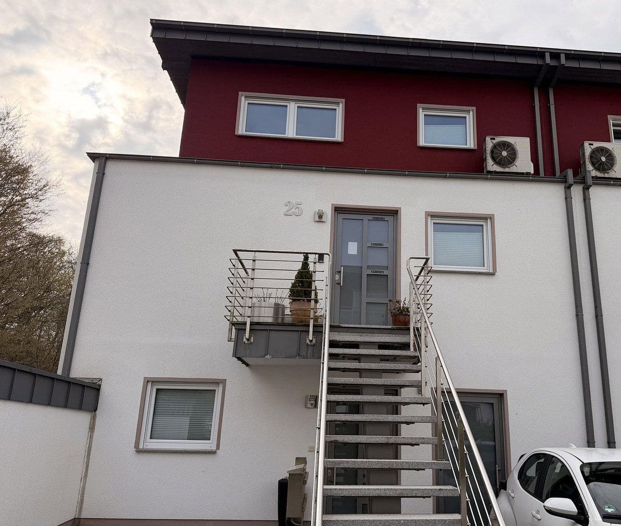 Pronájem bytu 4+1 140 m², Lustheide 25, Bergisch Gladbach, Severní Porýní-Vestfálsko Pronájem bytu 4+1 140 m², Lustheide 25, Bergisch Gladbach, Severní Porýní-Vestfálsko