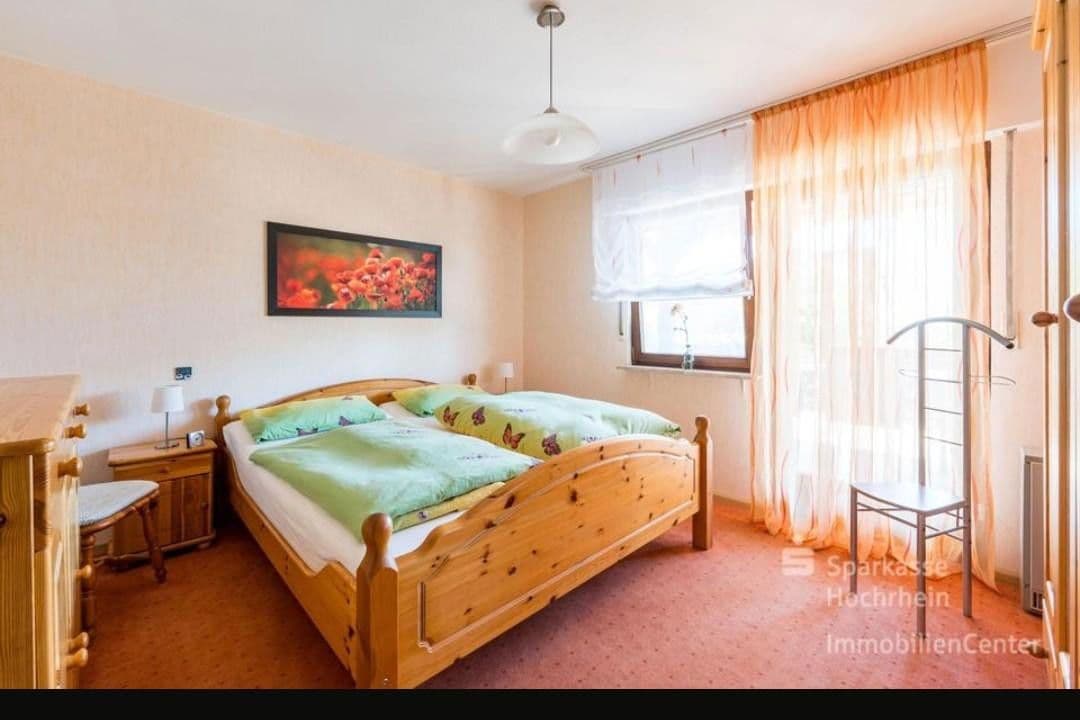 Pronájem bytu 5+kk 150 m², Jurablick 4, Rickenbach, Bádensko-Württembersko Pronájem bytu 5+kk 150 m², Jurablick 4, Rickenbach, Bádensko-Württembersko