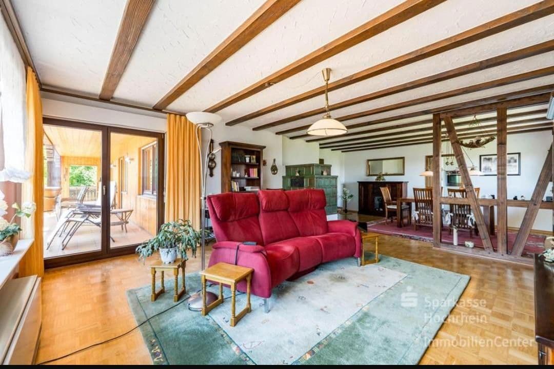 Pronájem bytu 5+kk 150 m², Jurablick 4, Rickenbach, Bádensko-Württembersko Pronájem bytu 5+kk 150 m², Jurablick 4, Rickenbach, Bádensko-Württembersko