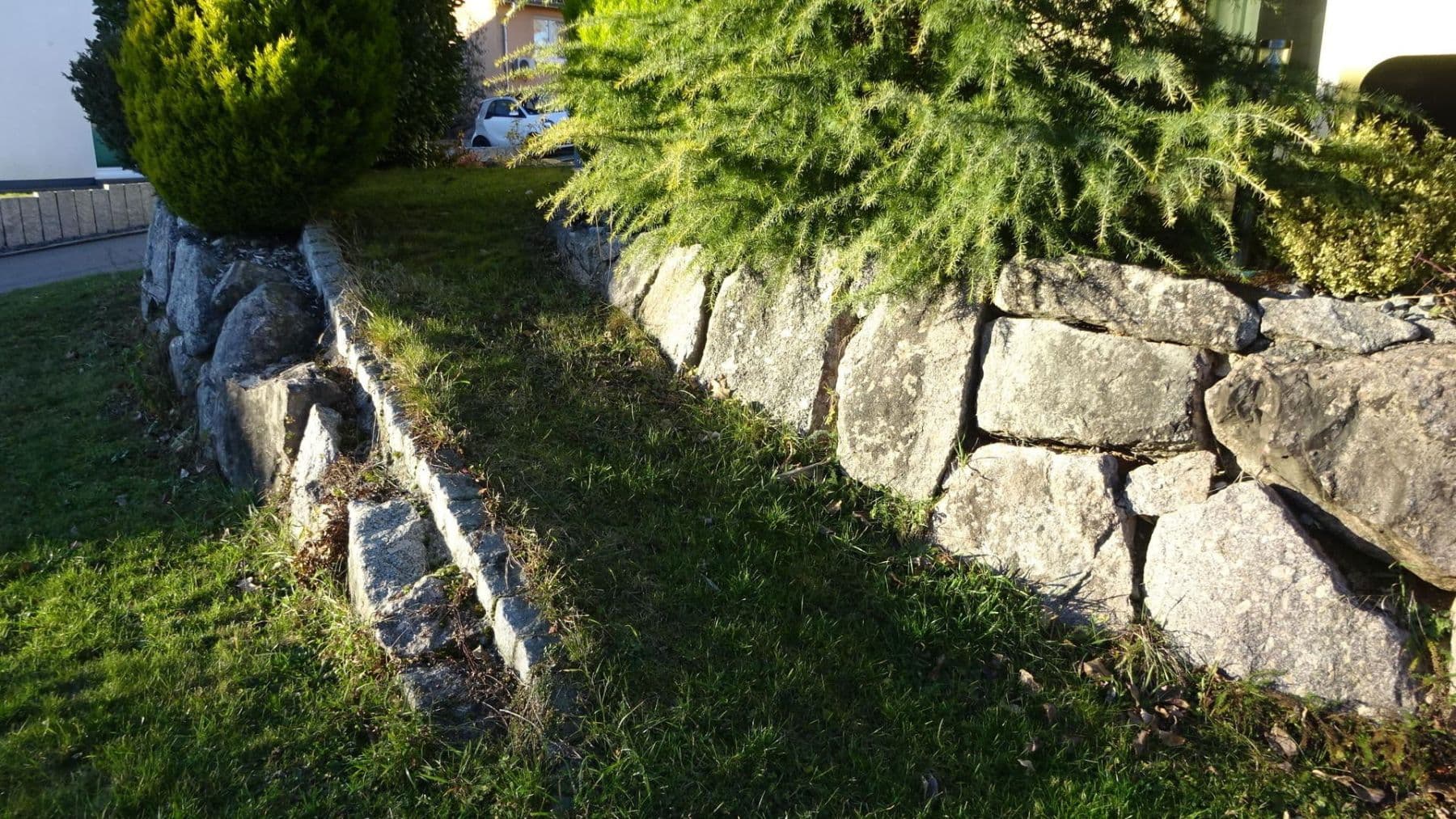 Prodej domu 112 m², pozemek 572 m², Vogelsang 10, Laufenburg (Baden), Bádensko-Württembersko Prodej domu 112 m², pozemek 572 m², Vogelsang 10, Laufenburg (Baden), Bádensko-Württembersko