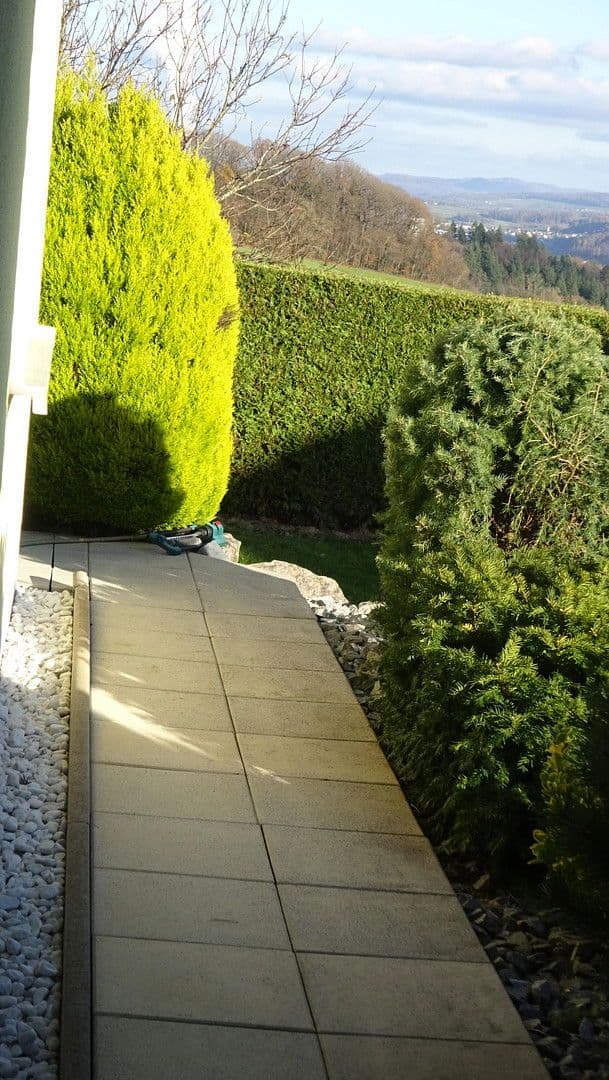 Prodej domu 112 m², pozemek 572 m², Vogelsang 10, Laufenburg (Baden), Bádensko-Württembersko Prodej domu 112 m², pozemek 572 m², Vogelsang 10, Laufenburg (Baden), Bádensko-Württembersko