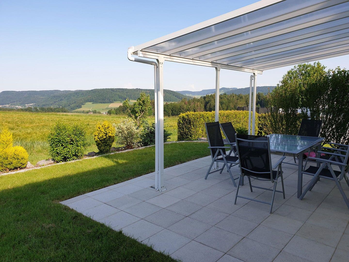 Prodej domu 112 m², pozemek 572 m², Vogelsang 10, Laufenburg (Baden), Bádensko-Württembersko Prodej domu 112 m², pozemek 572 m², Vogelsang 10, Laufenburg (Baden), Bádensko-Württembersko