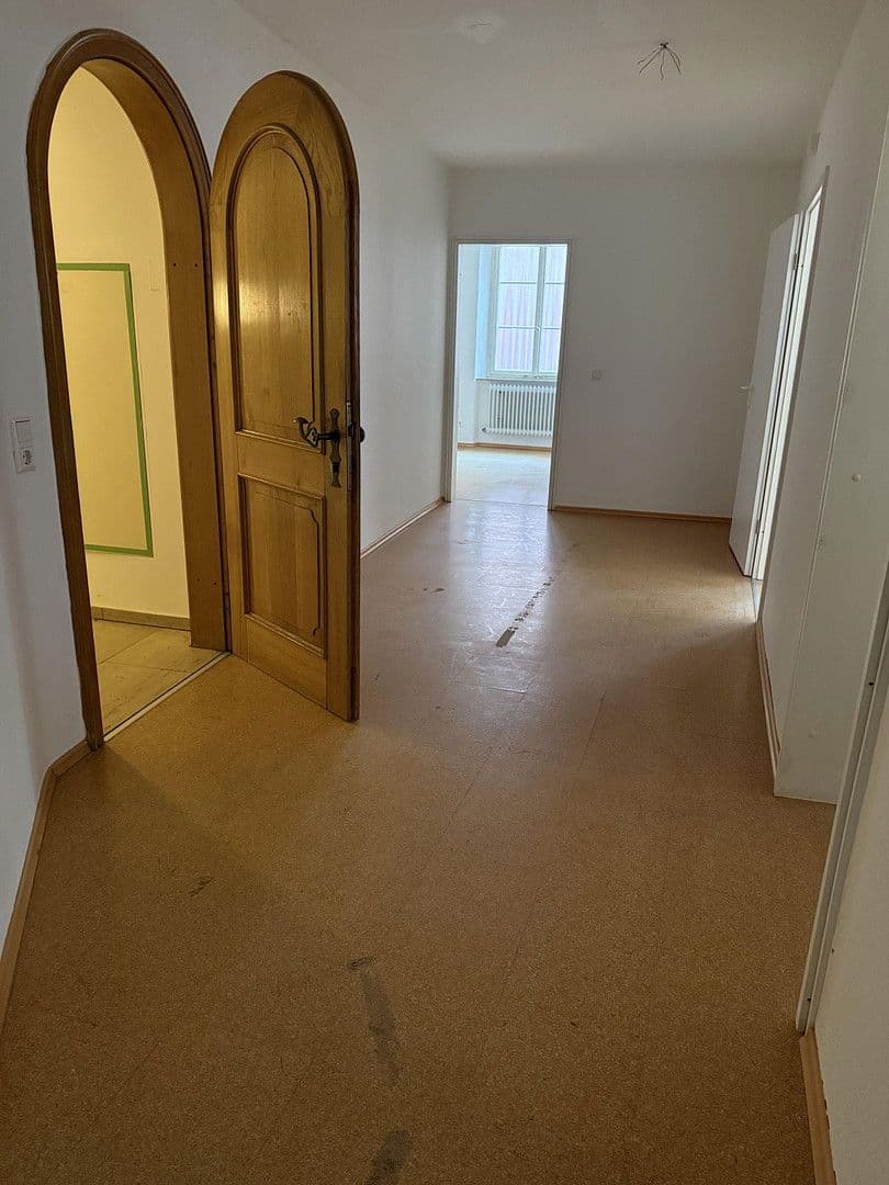 Pronájem bytu 6+1 136 m², Spitalstrasse 17, Ellwangen (Jagst), Bádensko-Württembersko Pronájem bytu 6+1 136 m², Spitalstrasse 17, Ellwangen (Jagst), Bádensko-Württembersko